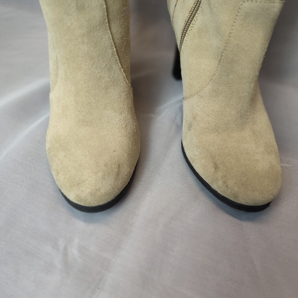 Kelly & Katie Vida KK Tan Suede Ruched High Heeled Boots Size 7.5 - Picture 10 of 10